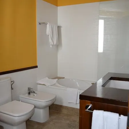 בית נופש Casa Fayas *